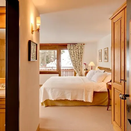 5bdr Chalet Close To Ski Lift